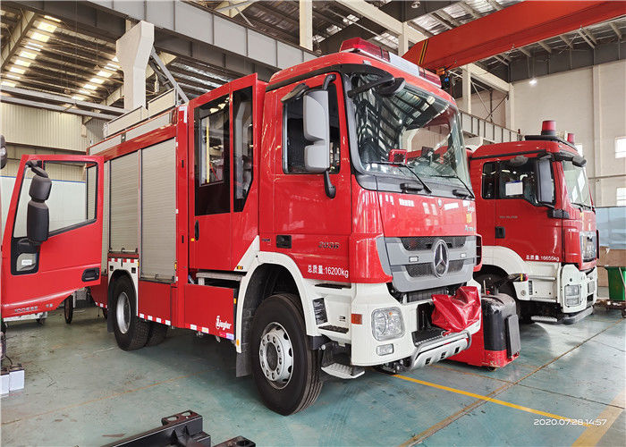 4x2 Drive 214kw 100km/H Emergency Rescue Fire Fighting Vehicle with Independent Cab